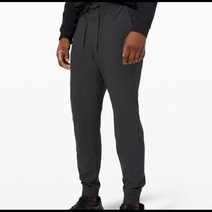 Men’s S lululemon ABC black joggers, gently used